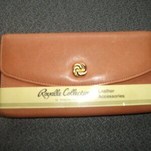 Vintage Royalle Collection Checkbook Wallet